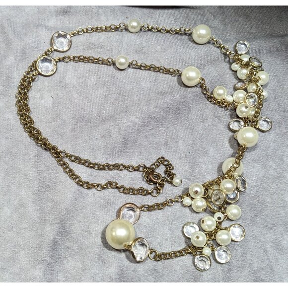 Elegant Glam Faux Pearl Cluster Gold Tone Opera Necklace - Picture 8 of 8